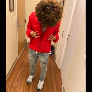 Meet your Posher, Zay